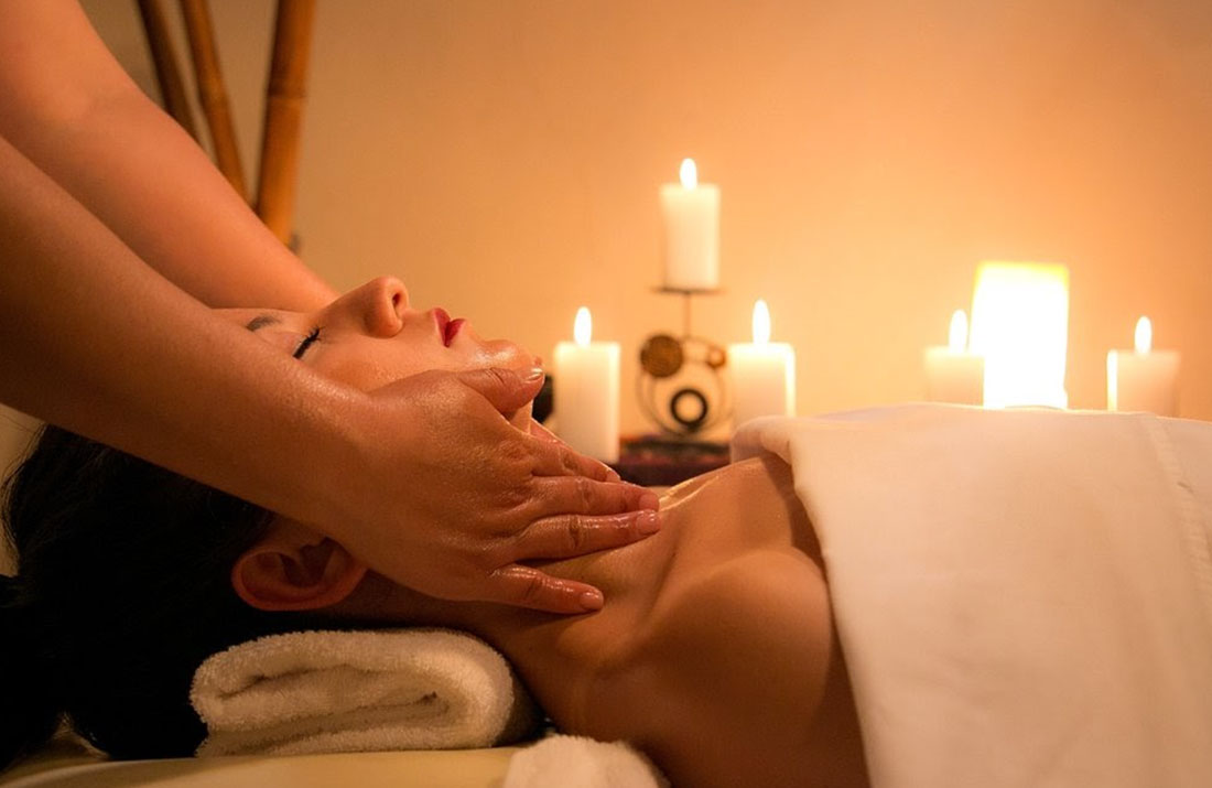 Healing and relaxing massage